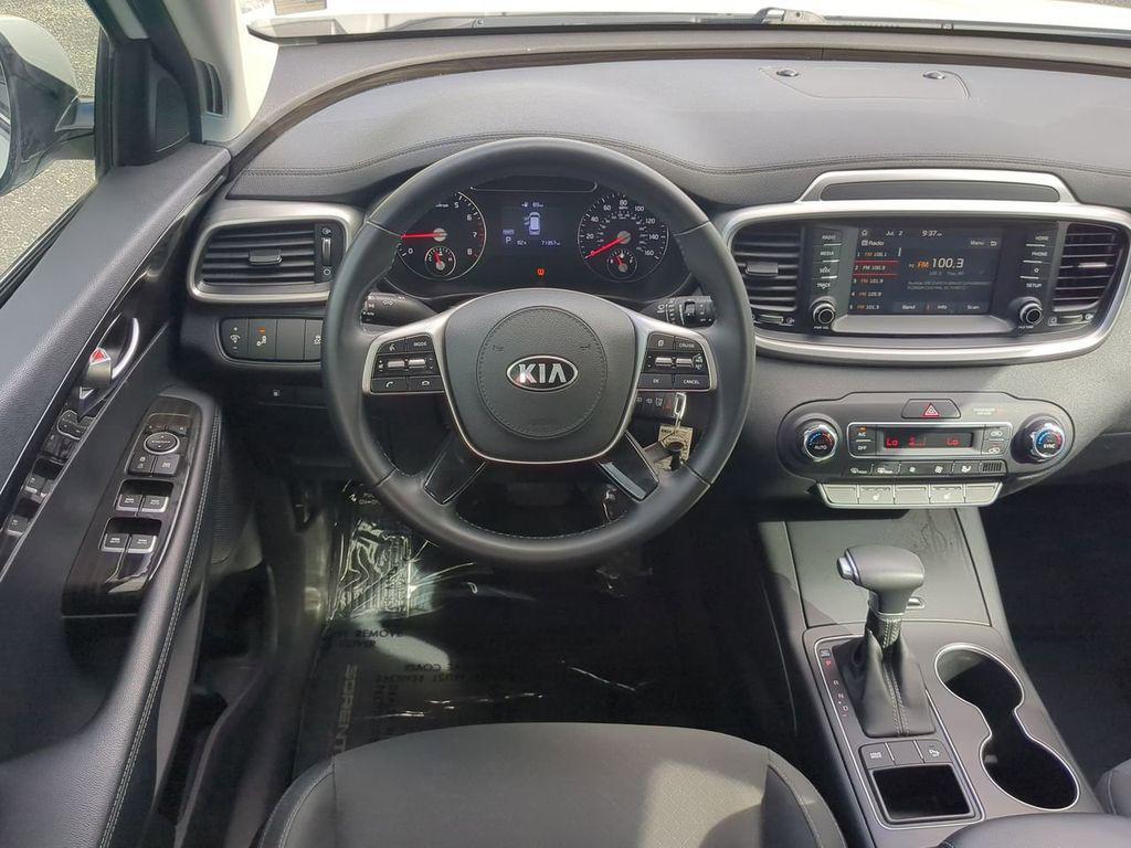 used 2020 Kia Sorento car, priced at $15,466