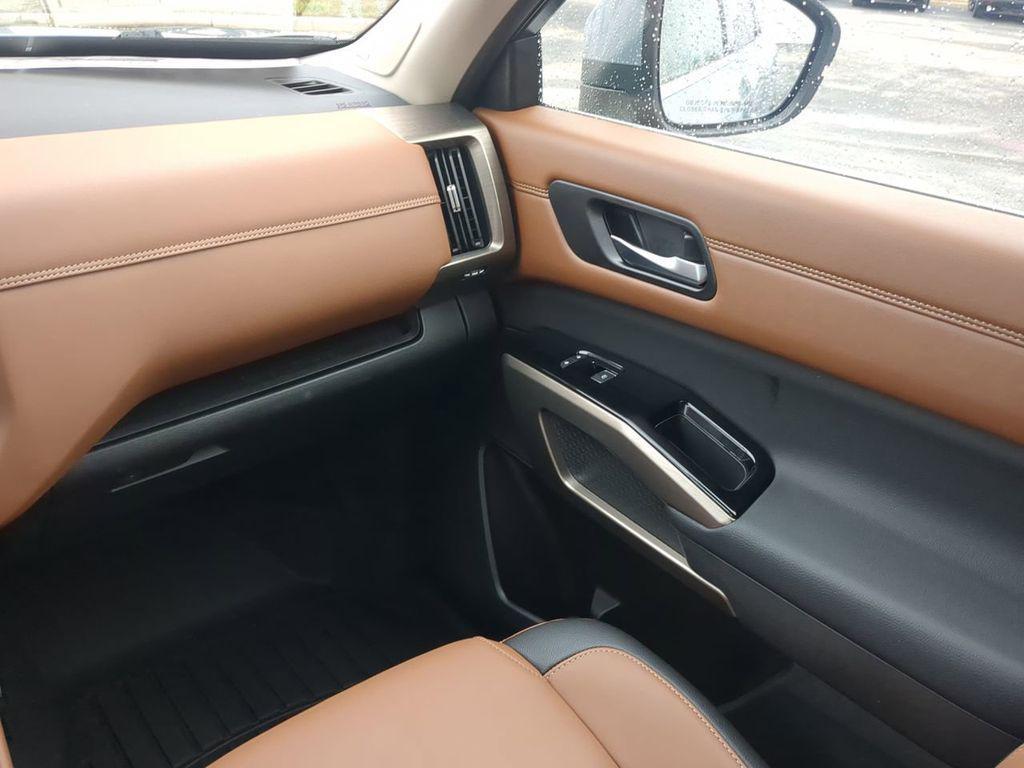 used 2025 Nissan Pathfinder car