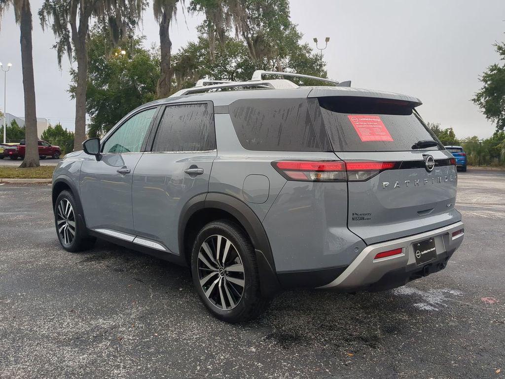 used 2025 Nissan Pathfinder car