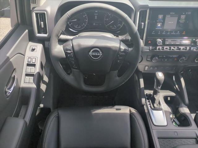new 2025 Nissan Frontier car