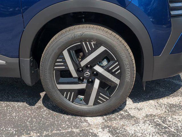 new 2025 Nissan Kicks car, priced at $25,063