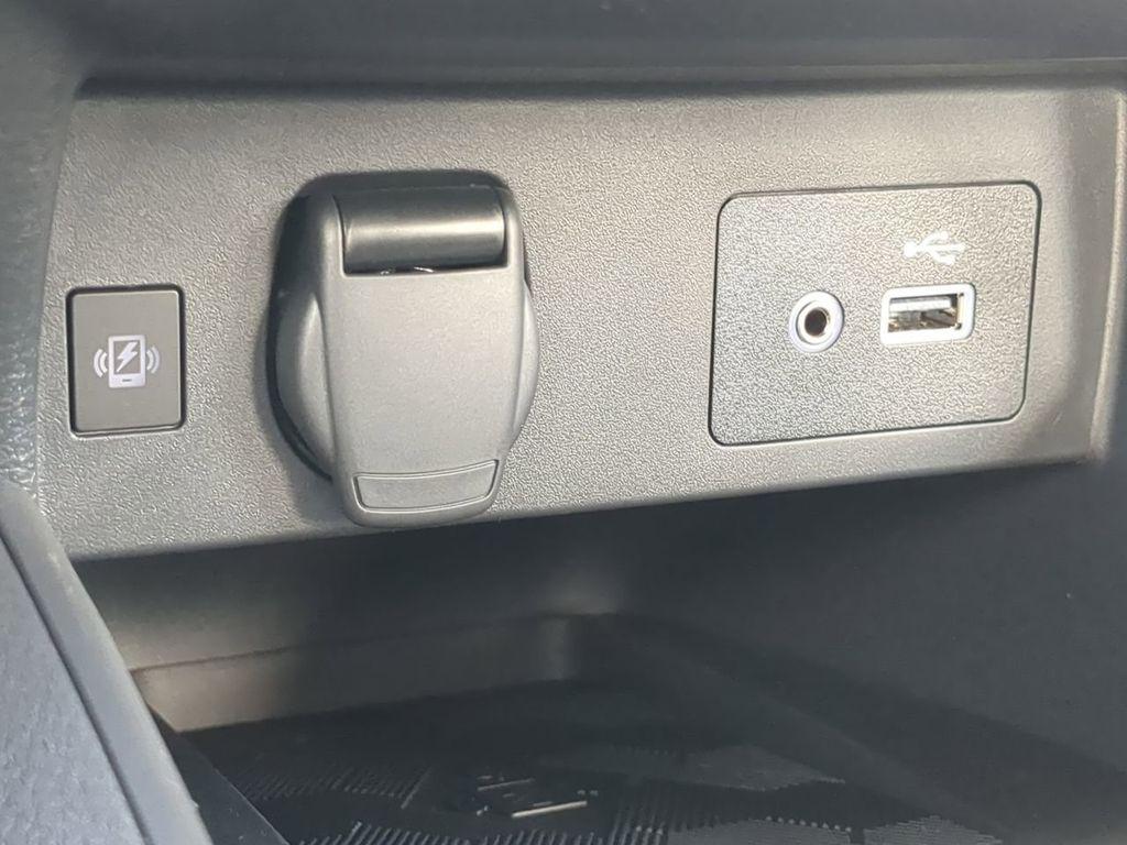 new 2025 Nissan Versa car, priced at $21,749