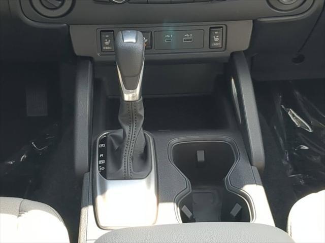 new 2025 Nissan Frontier car