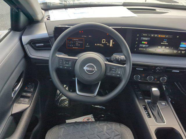 new 2025 Nissan Kicks car, priced at $25,063