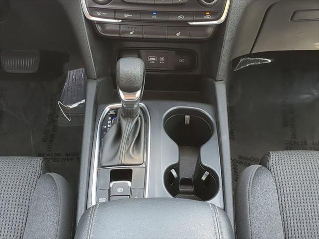 used 2020 Hyundai Santa Fe car, priced at $17,266