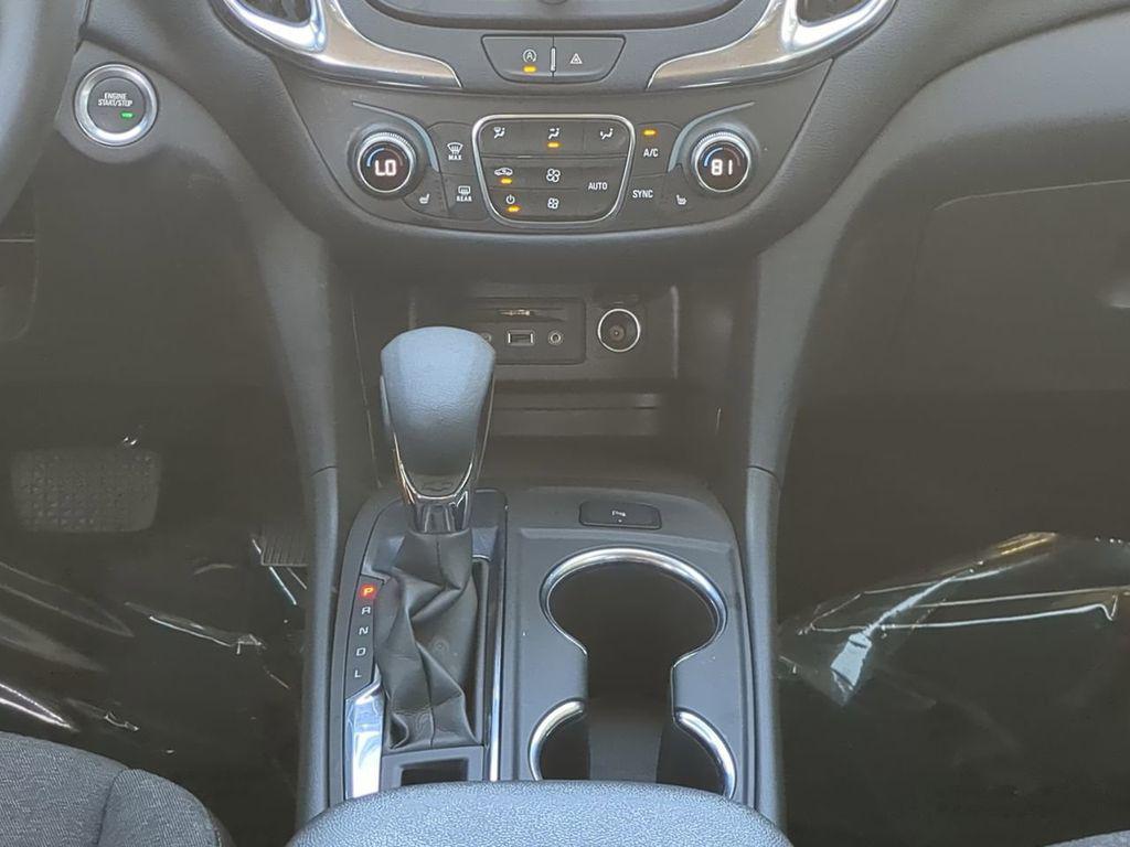 used 2024 Chevrolet Equinox car, priced at $22,988