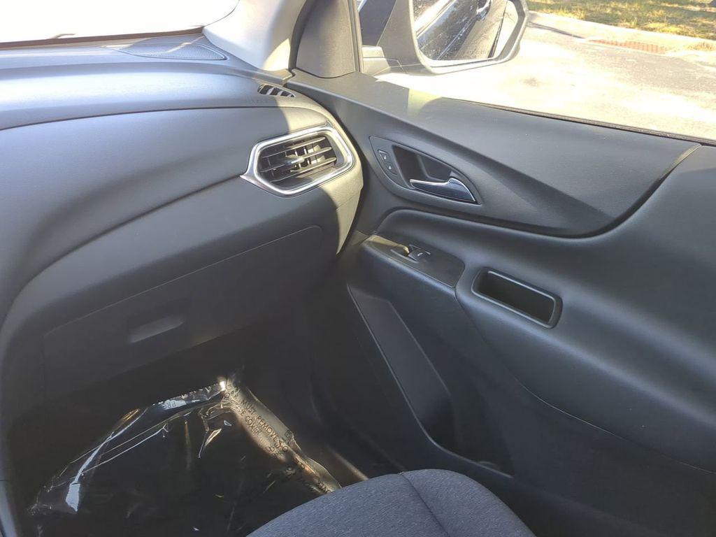 used 2024 Chevrolet Equinox car, priced at $22,988