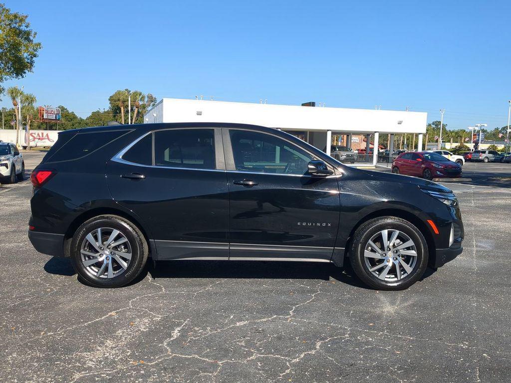 used 2024 Chevrolet Equinox car, priced at $22,988