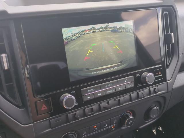 new 2025 Nissan Frontier car