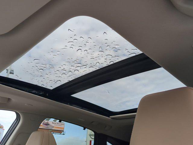 new 2025 Nissan Murano car, priced at $50,250