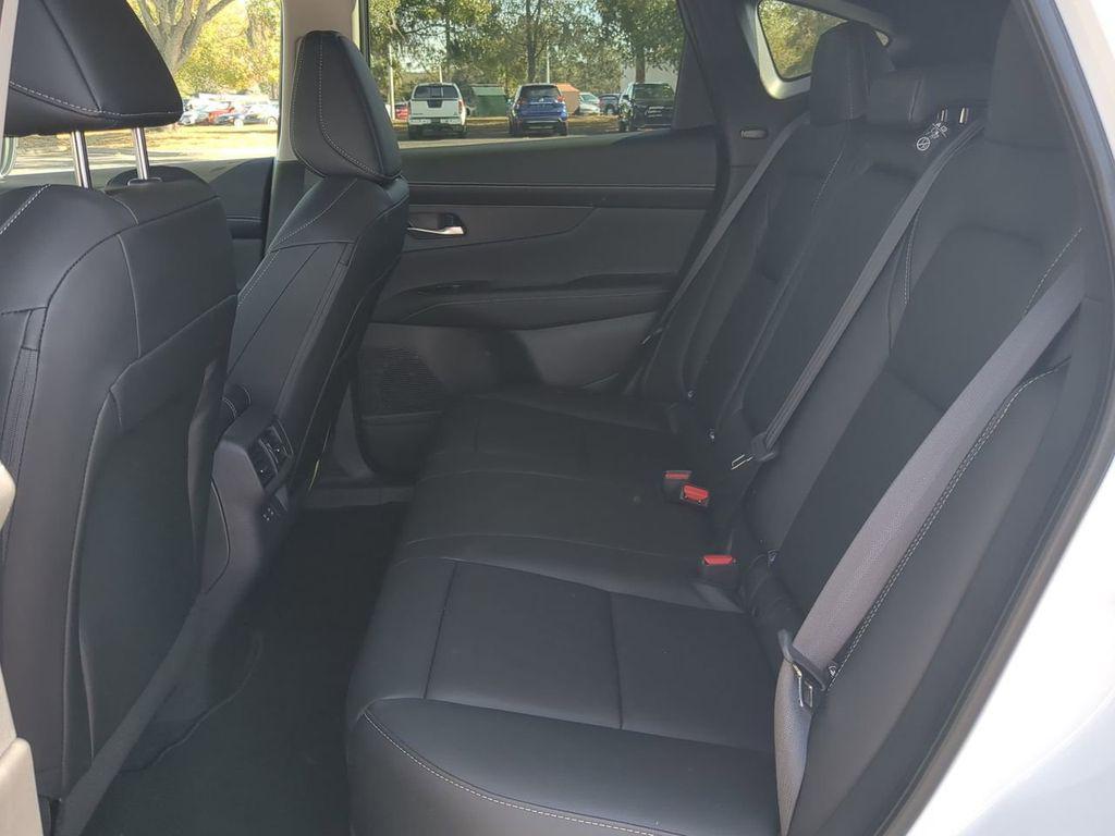 new 2025 Nissan Murano car, priced at $41,821