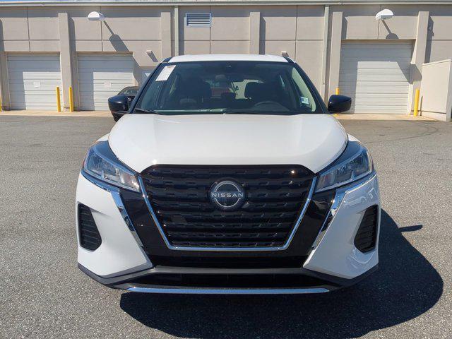 new 2025 Nissan Kicks car, priced at $23,232