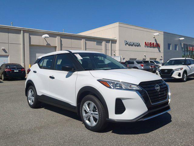 new 2025 Nissan Kicks car, priced at $23,232