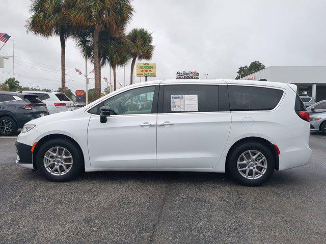 used 2024 Chrysler Pacifica car, priced at $33,988