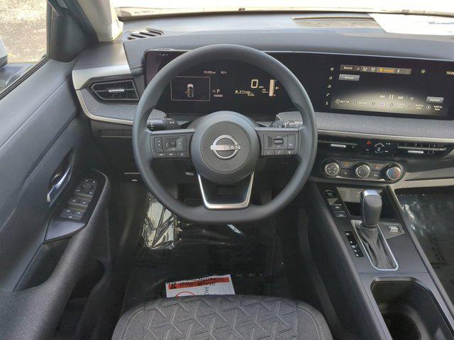 new 2025 Nissan Kicks car, priced at $25,468
