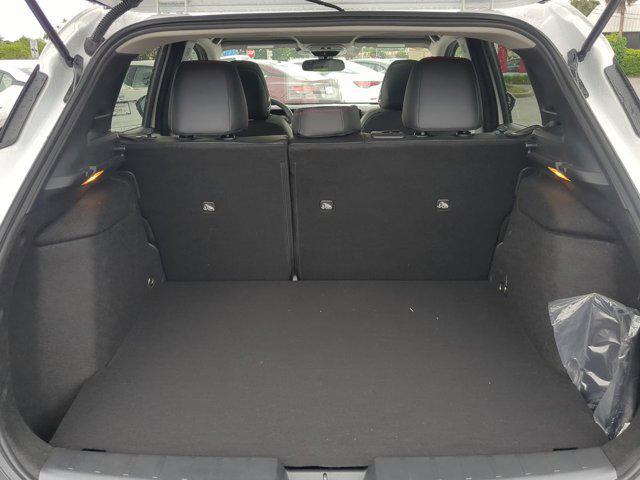 new 2025 Nissan Kicks car, priced at $31,078