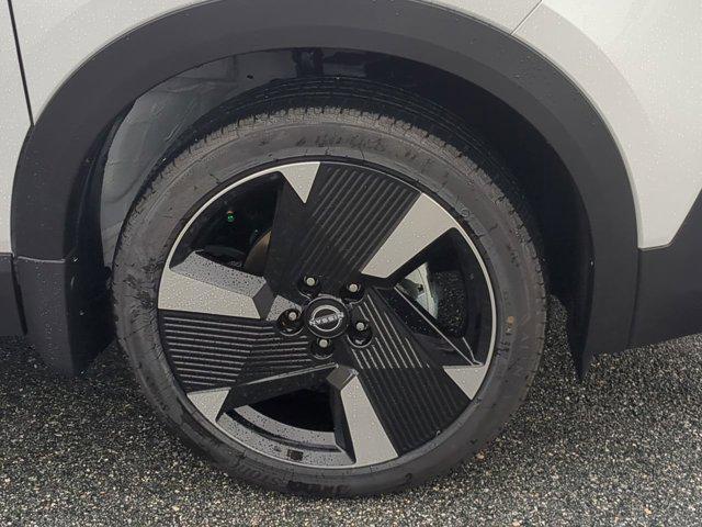 new 2025 Nissan Kicks car, priced at $31,078
