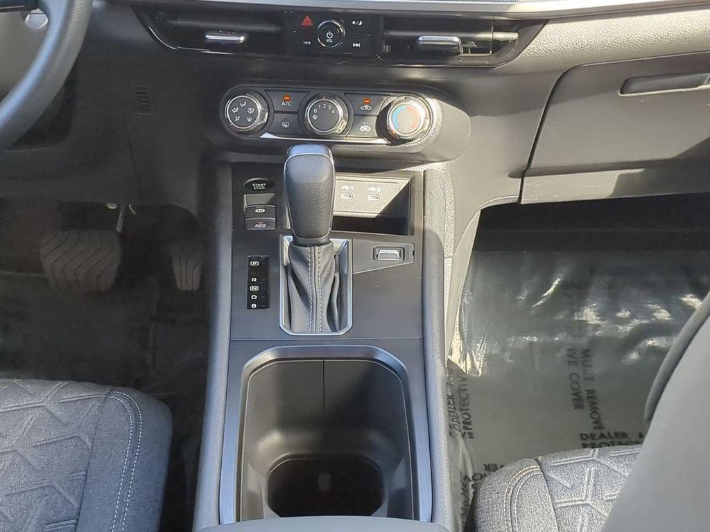 new 2025 Nissan Kicks car, priced at $24,063