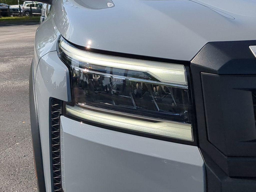 new 2025 Nissan Frontier car, priced at $40,641