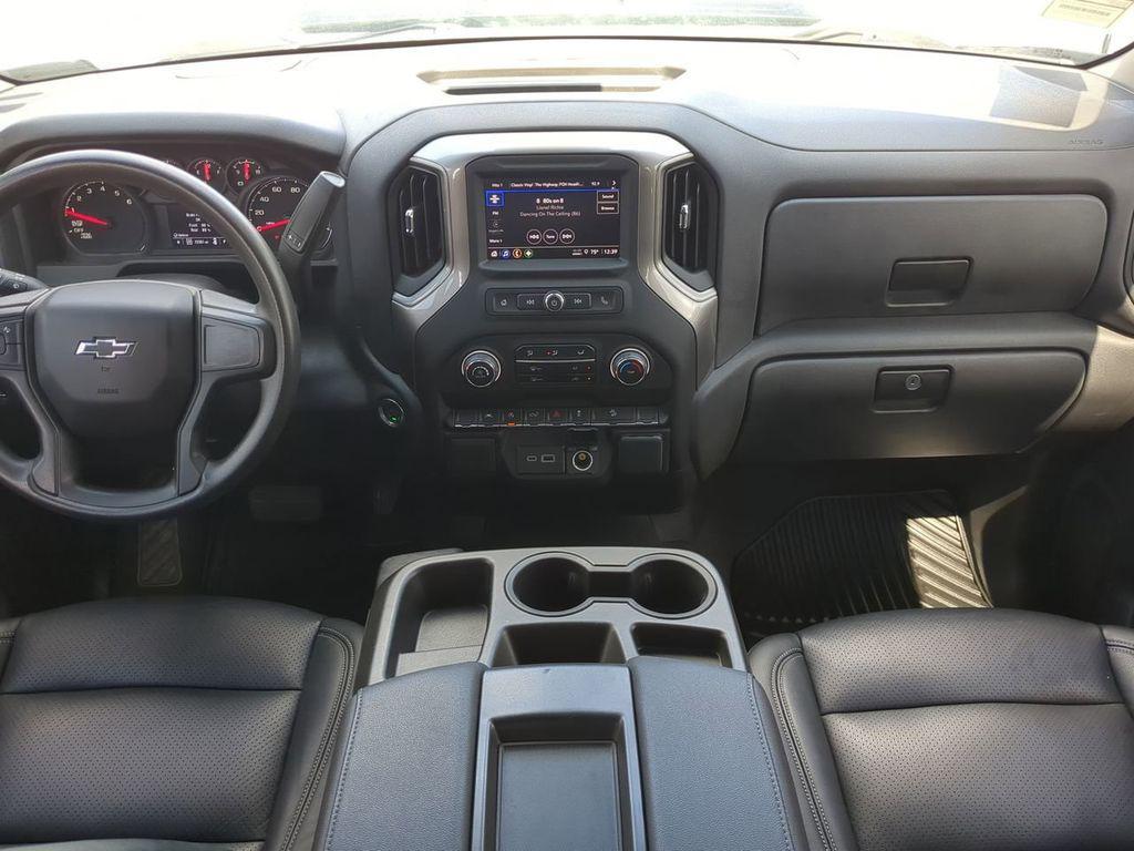 used 2024 Chevrolet Silverado 1500 car, priced at $42,988