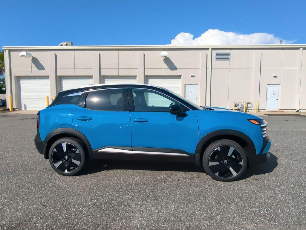 new 2025 Nissan Kicks car, priced at $30,660
