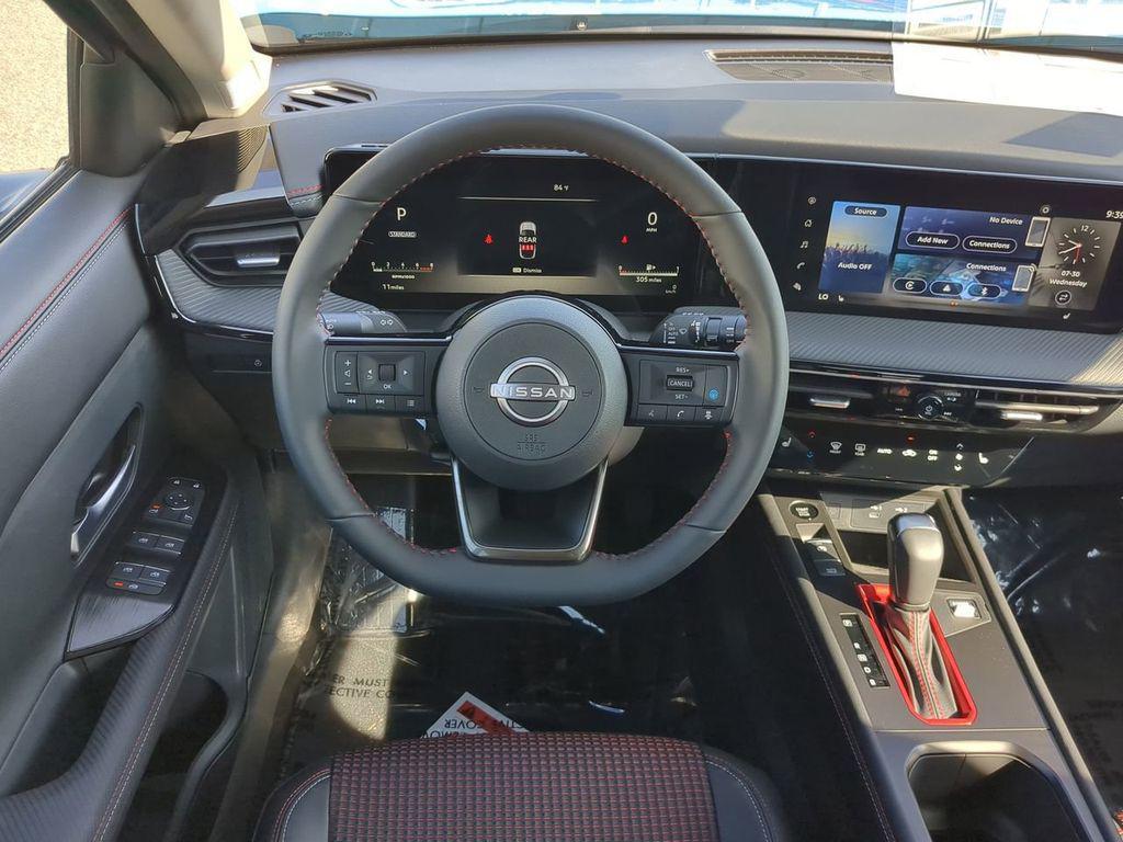 new 2025 Nissan Kicks car, priced at $30,660