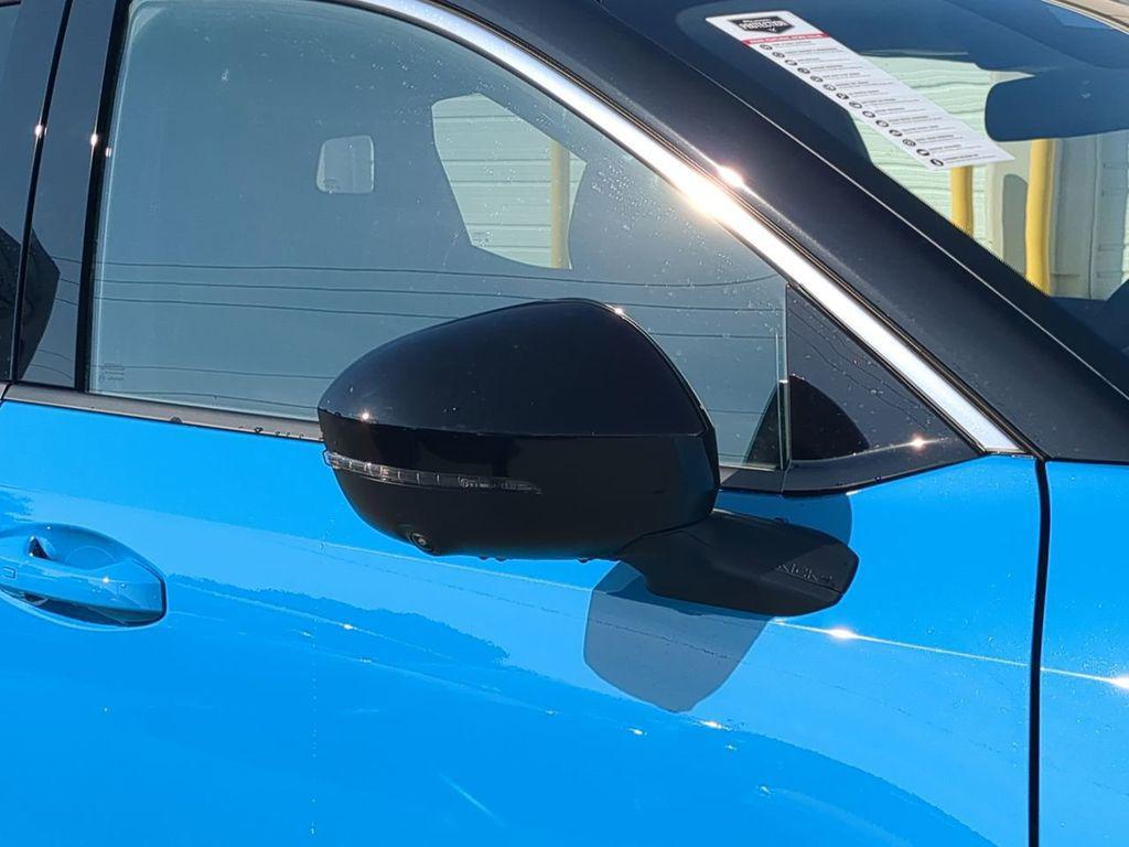 new 2025 Nissan Kicks car, priced at $30,660