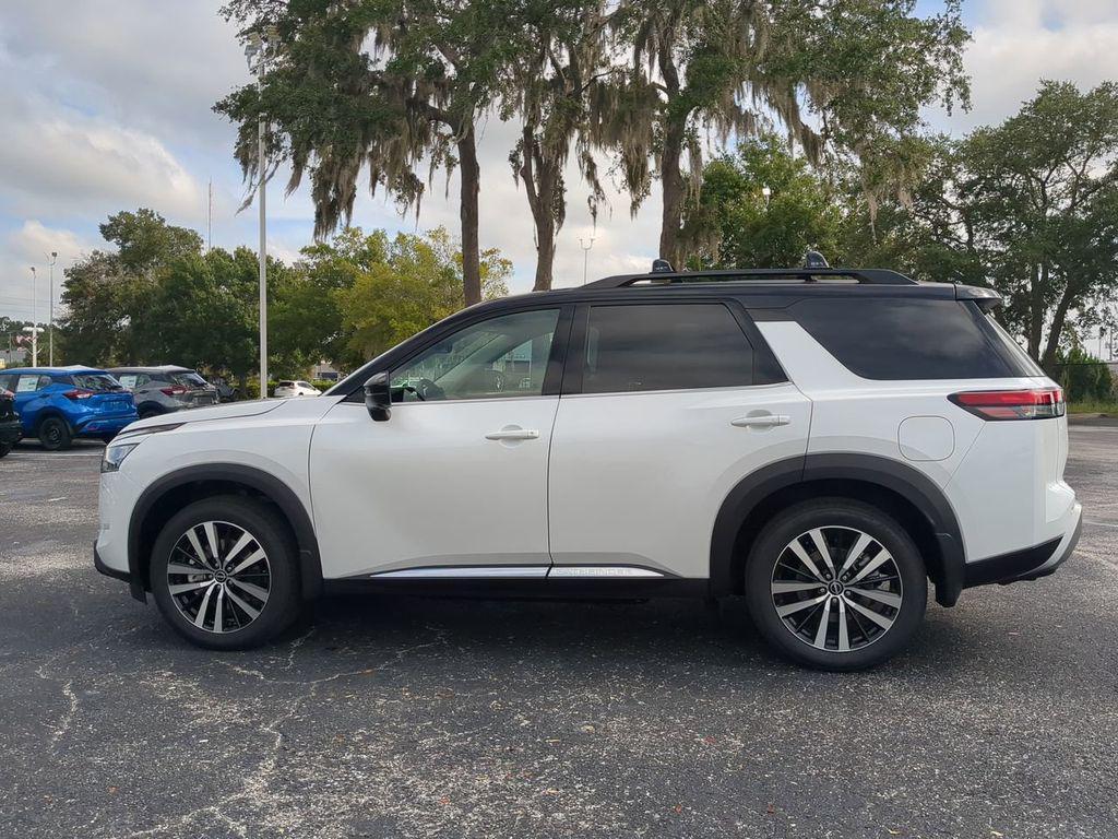 new 2025 Nissan Pathfinder car, priced at $44,647