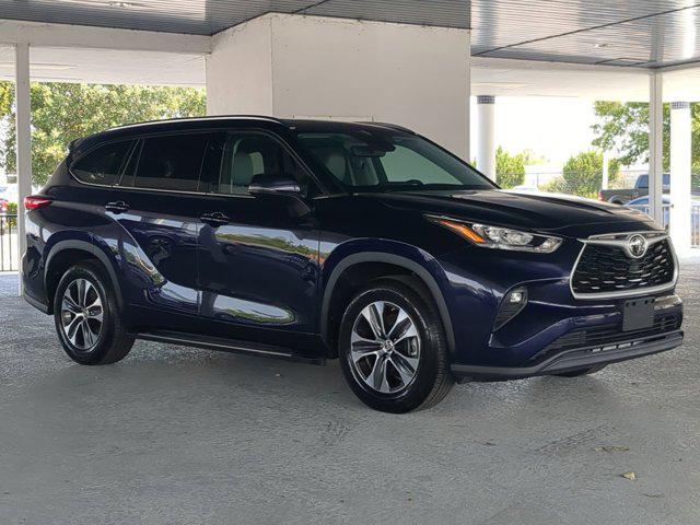 used 2020 Toyota Highlander car, priced at $27,988