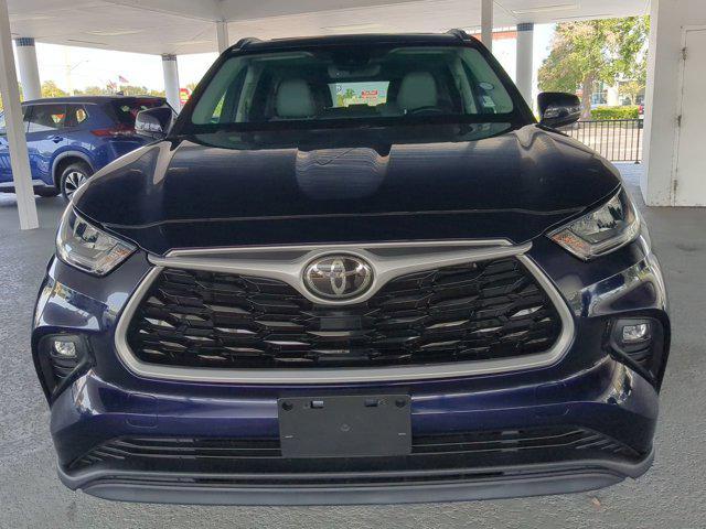 used 2020 Toyota Highlander car, priced at $27,988