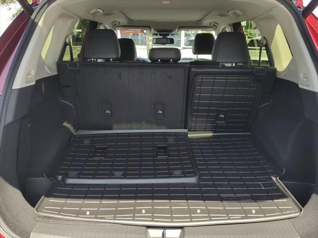 used 2025 Nissan Rogue car, priced at $33,966