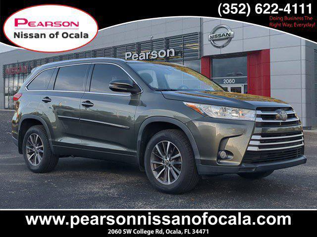 used 2018 Toyota Highlander car, priced at $22,988