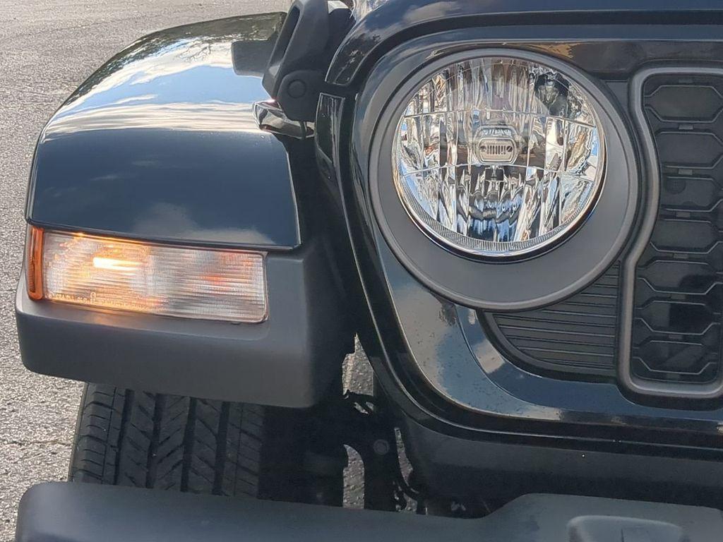 used 2024 Jeep Gladiator car, priced at $36,988