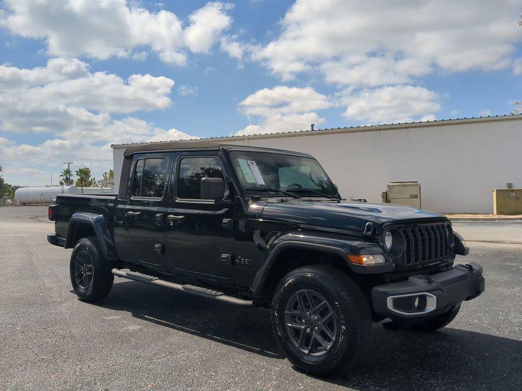 used 2024 Jeep Gladiator car, priced at $36,988