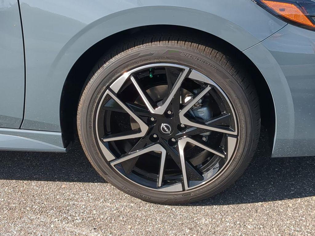 new 2025 Nissan Sentra car, priced at $25,157