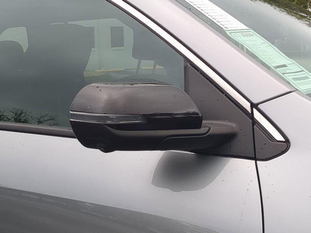 used 2025 GMC Acadia car, priced at $34,488