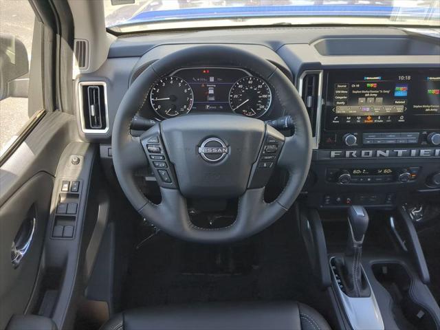 new 2025 Nissan Frontier car