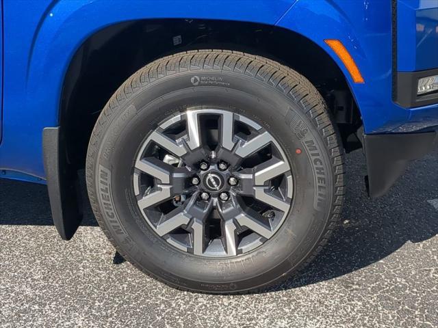 new 2025 Nissan Frontier car
