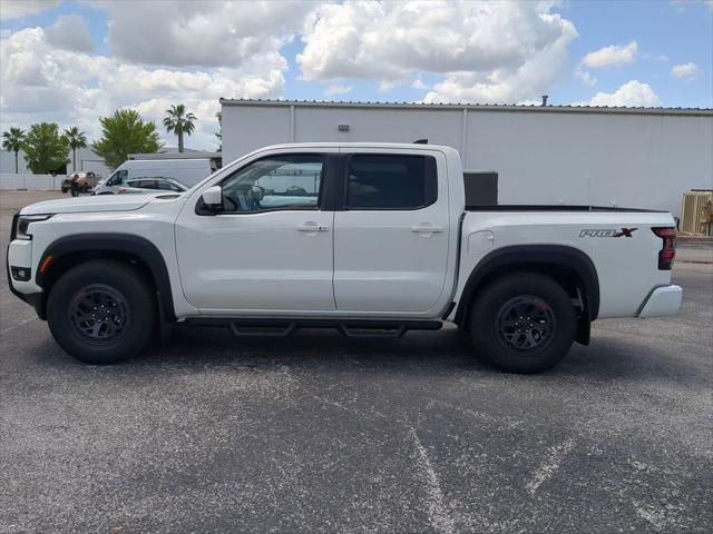 new 2025 Nissan Frontier car