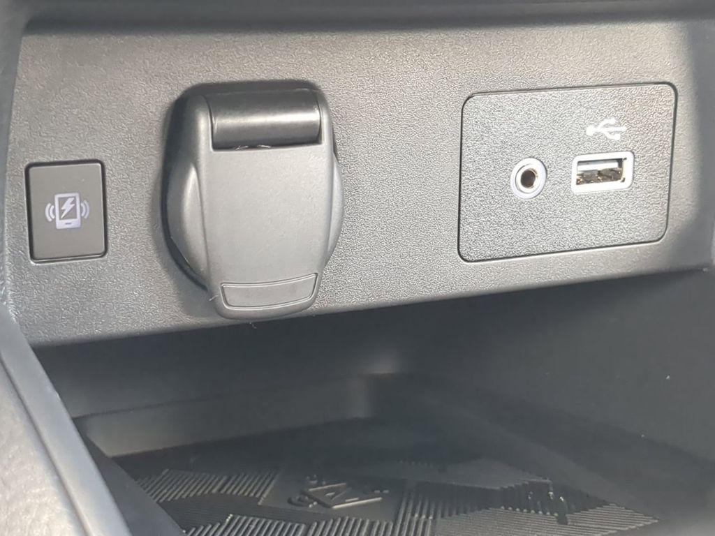 new 2025 Nissan Versa car, priced at $21,749