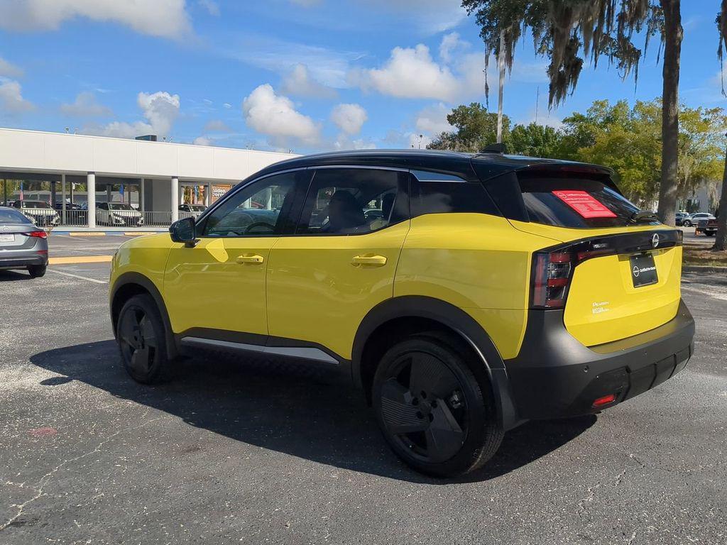 used 2025 Nissan Kicks car