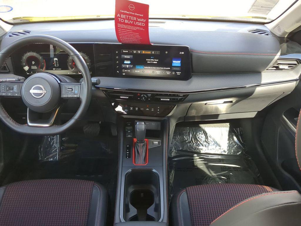 used 2025 Nissan Kicks car