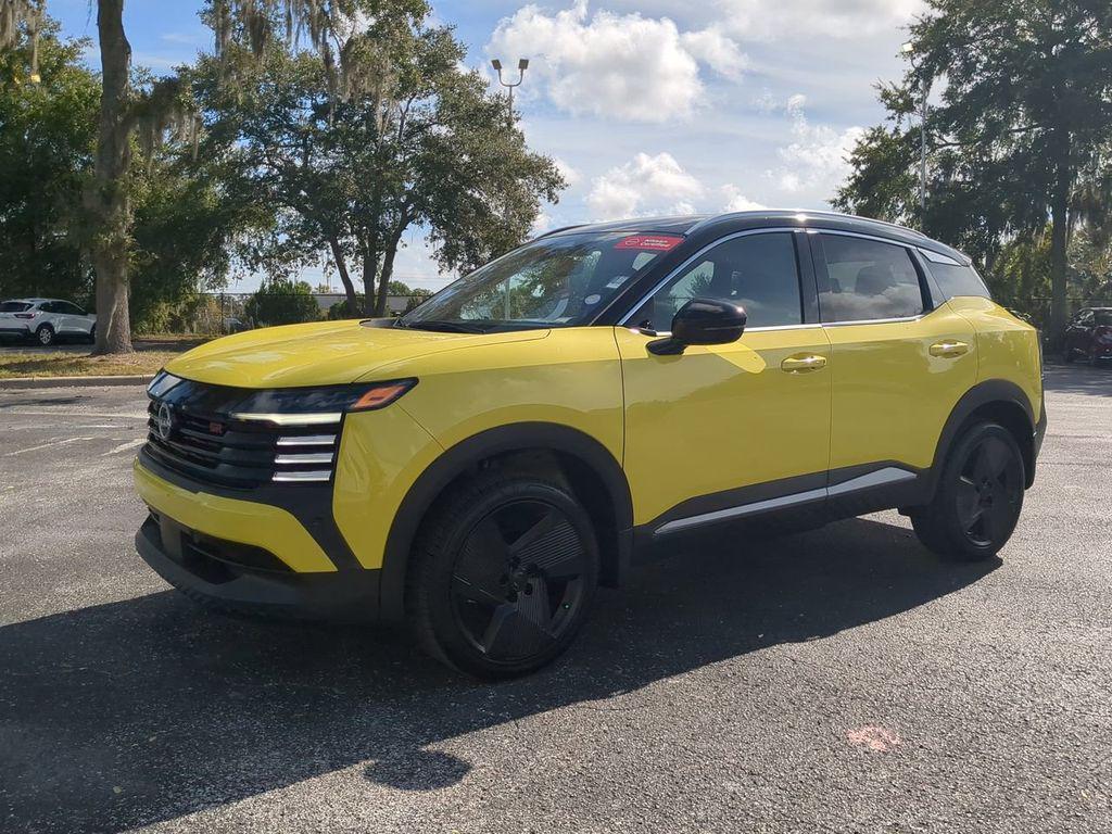 used 2025 Nissan Kicks car