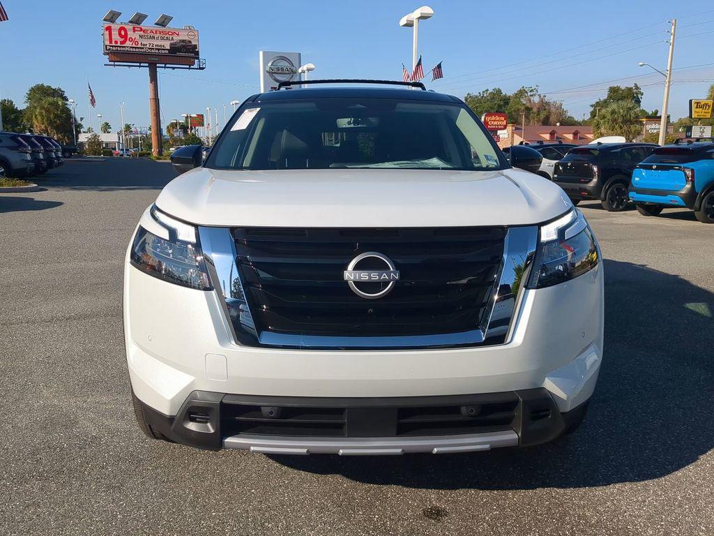 new 2025 Nissan Pathfinder car, priced at $44,656