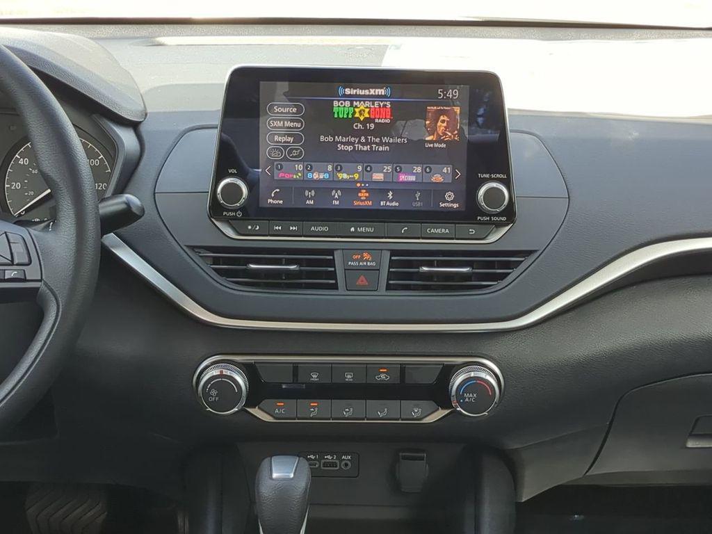 new 2025 Nissan Altima car, priced at $27,465