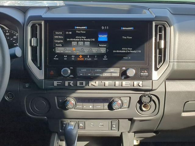 new 2025 Nissan Frontier car