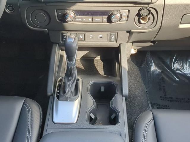new 2025 Nissan Frontier car