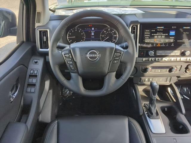 new 2025 Nissan Frontier car