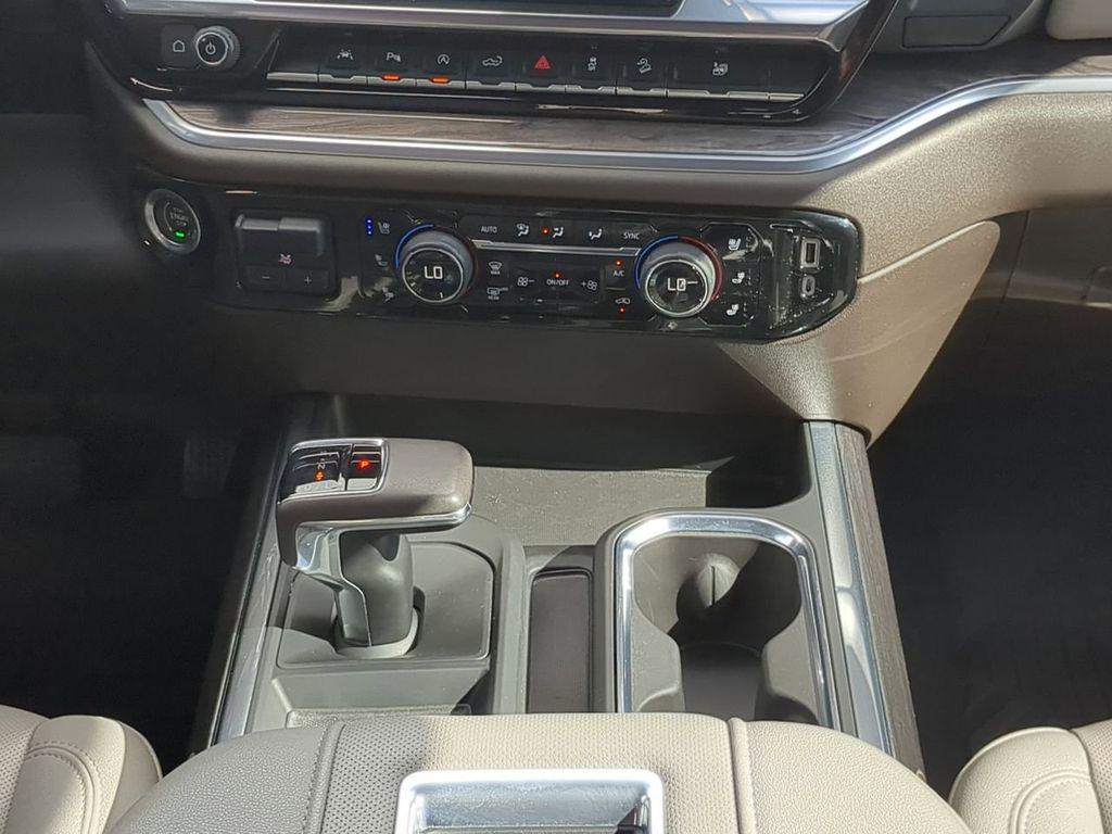 used 2022 Chevrolet Silverado 1500 car, priced at $43,988