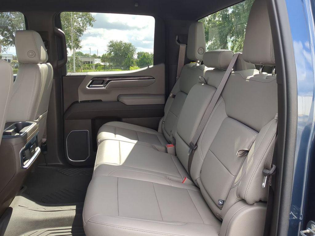 used 2022 Chevrolet Silverado 1500 car, priced at $43,988